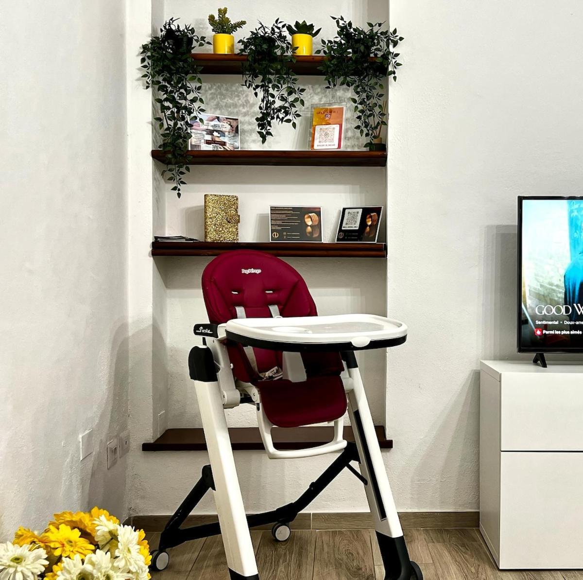 La Casa Di Ale Nel Centro Storico Di Cagliari Apartamento Exterior foto